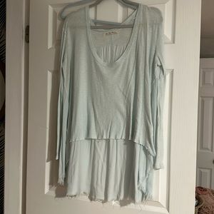 We the Free high low shirt